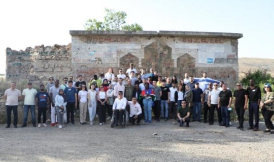 Azərbaycanda təhsil alan əcnəbi tələbələr Cəbrayıl və Füzulidə olublar - FOTO