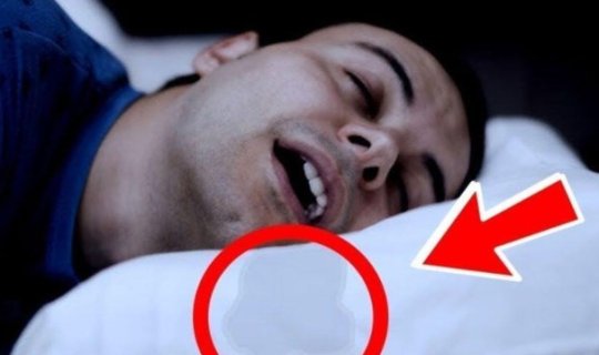 Qida borusu xərçəngi ola bilər: Yatarkən buna diqqət edin!