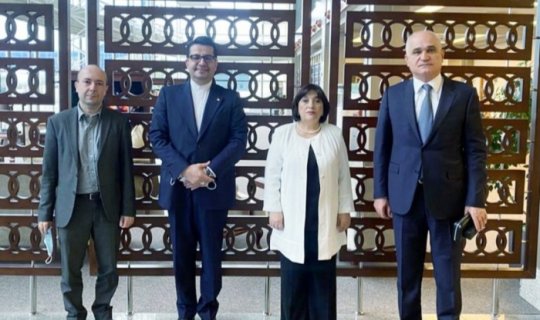 Azərbaycan nümayəndə heyəti İrandadır