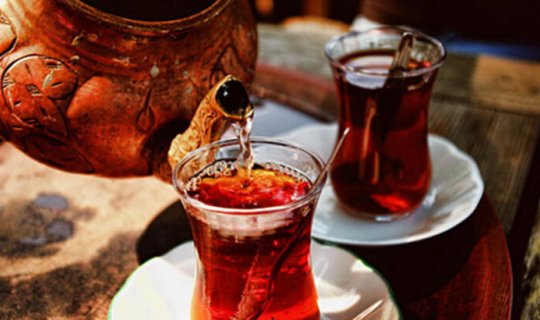 40 dərəcə istidə çay, yoxsa soyuq su?