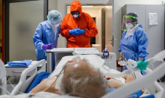 Koronavirus bu xəstələrdə qanaxmaya səbəb ola bilər