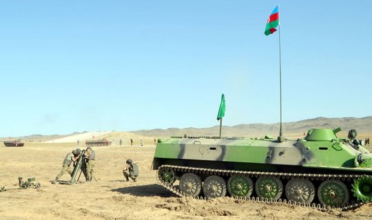 Azərbaycan hərbçiləri “Artilleriya atəşinin ustaları” müsabiqəsində gecə atışları icra edib