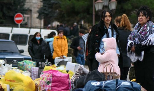 Ermənilər Şuşaya gəlib, iş istəyir - Qarabağdakı mənzərə