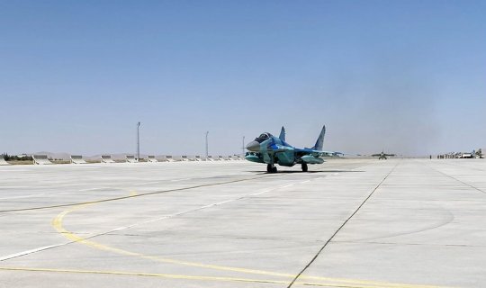 Azərbaycan və Türkiyə qırıcıları şərti düşmənin hədəflərinə zərbələr endirib - FOTO