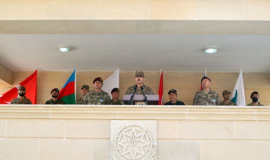 Pakistanlı general: “Təlimlərdə qarşıya qoyulan məqsədlərə nail olunub
