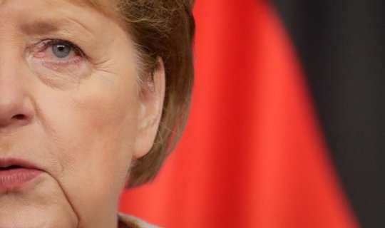 Necə oldu ki, qadın kansler 16 il hakimiyyətdə qaldı - Merkel erası bitir...