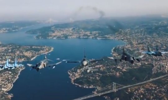 Azərbaycan qırıcılarının İstanbul səmasında yeni görüntüləri - VİDEO