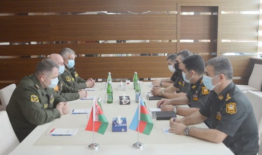 Azərbaycan və Belarus hərbi tibb mütəxəssisləri arasında işçi görüşü keçirilib - FOTO