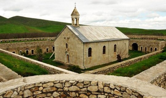 Amaras var, bayraq yoxdur - FOTOFAKT