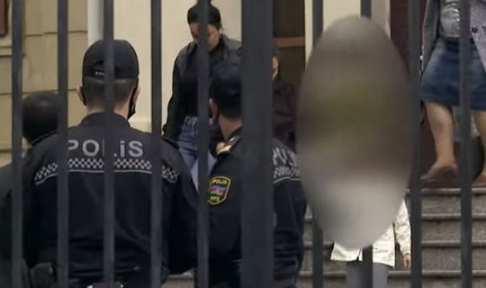 Polis arvadına 15 dəfə atəş açıbmış... - VİDEO