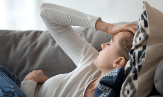 Xroniki yorğunluq sindromunun səbəbi nədir?