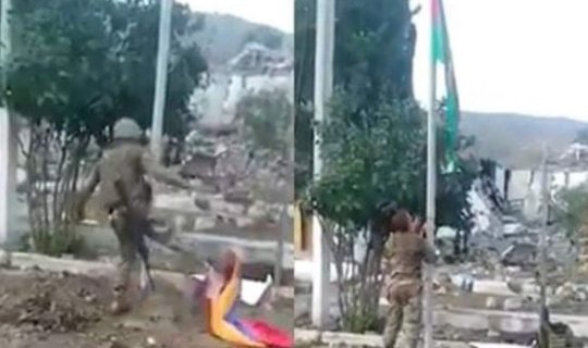 Suqovuşana bayraq sancan igidimiz: “Həm şərəfli, həm məsuliyyətli, həm də təhlükəli işdir” - FOTO/VİDEO