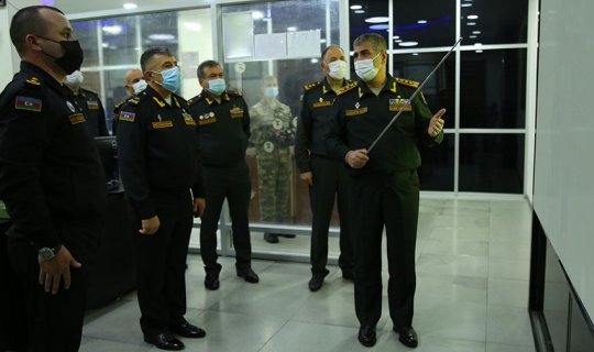 Zakir Həsənov Hərbi Dəniz Qüvvələrinin təlimini izləyib, tapşırıqlar verib - FOTO