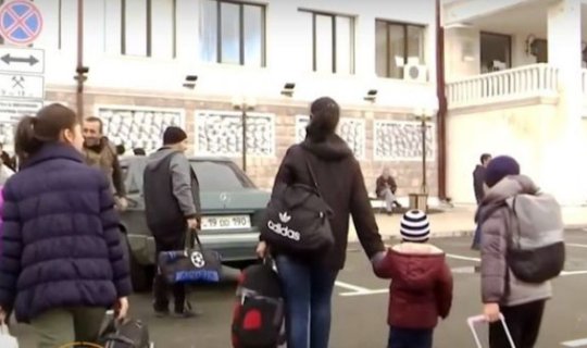 Ermənilərin Qarabağdan köçü: Rəqəmlər və faktlar diqqət mərkəzində - VİDEO