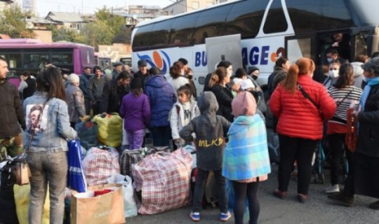 “Ermənilər Qarabağ sürətlə tərk edir, sülhməramlılara ehtiyac qalmır” - Hraparak
