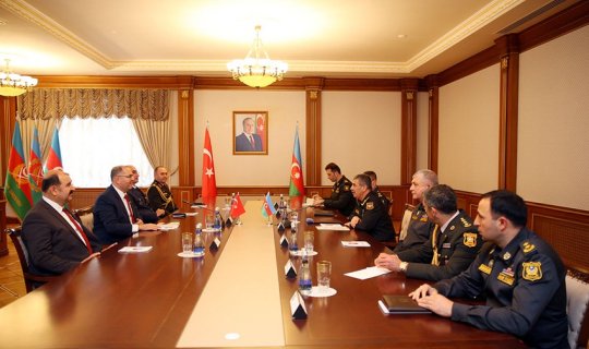 Zakir Həsənov Azərbaycan Ordusunun Türkiyə Silahlı Qüvvələri modelinə keçməsindən danışıb