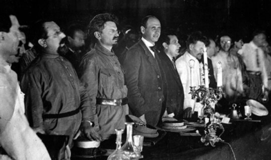 Baməzəliyinin qurbanı olan leninçi – Karl Radek Stalinə də ilişib və bunun bədəlini ödəyib