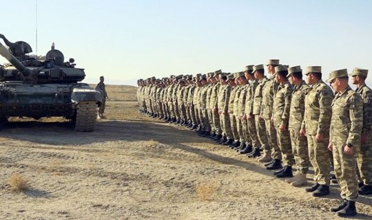Əlahiddə Ümumqoşun Orduda gənc zabitlərlə təlim-metodiki toplantı keçirilib
