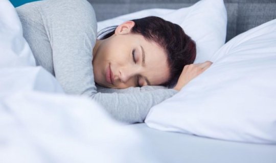Yatmaq üçün ən təhlükəli poza hansıdır? - FOTO