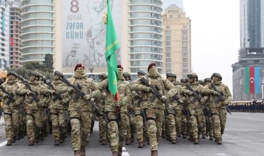 Hərbçilərə məzuniyyətlə bağlı verilən əlavə müavinət artırıla bilər