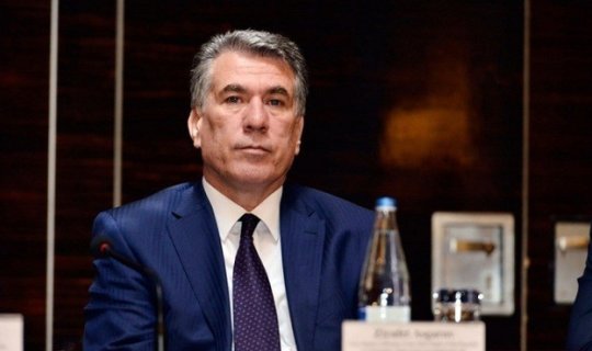 Komitə sədri: \