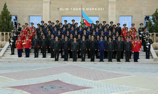 Əlahiddə Ümumqoşun Orduda növbəti zabit heyətinin təkmilləşdirilməsi kursu uğurla başa çatıb - VİDEO