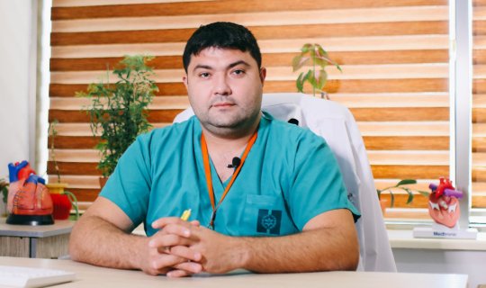 Nazirlik rəsmisi: COVID-19 ürək əzələsinin iltihabına səbəb olur