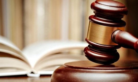 Dəhşətli qətl, üç yaşlı uşağı öldürmək cəhdi: İşi araşdıran müstəntiqdən baş prokurora şikayət