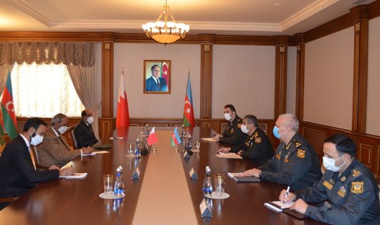 Zakir Həsənov Bəhreyn Müdafiə Qüvvələrinin Baş Komandanı ilə görüşüb - FOTO