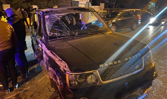 Bakıda “Range Rover” 3 maşına çırpılıb aşdıxa0- FOTOLAR