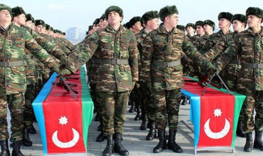 Hərbi xidmətə gedəcək şəxslərin NƏZƏRİNƏ