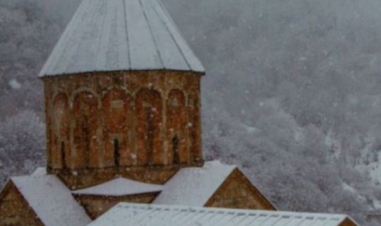 Reza Deqati Xudavəng monastırının fotolarını paylaşıb - FOTO
