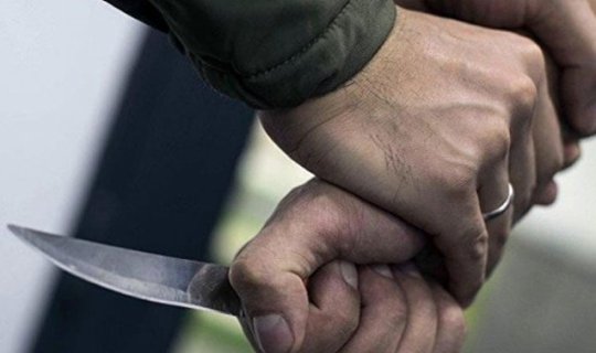 Qardaşını öldürdü, arvadını yaraladı
