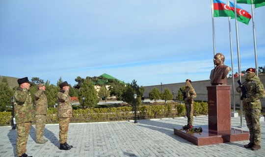 Zakir Həsənovxa0Xüsusi Təyinatlılara tapşırıqlar verdi