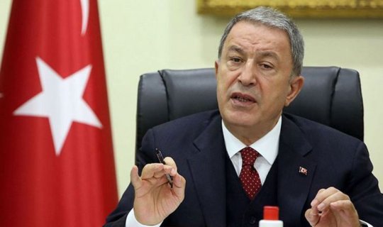 Hulusi Akar: Onlar Azərbaycan türklərinin köməyi sayəsində sağ qala bildilər