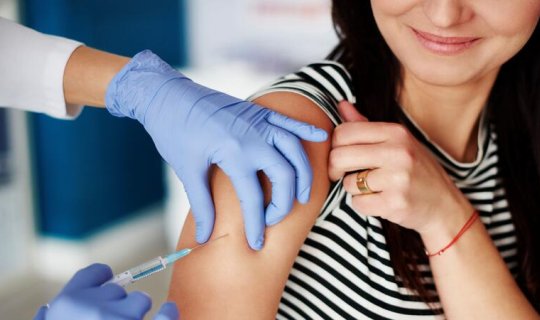 Koronavirusa yoluxub sağalmış şəxslər buster doza vurdura bilərmi? - TƏBİB AÇIQLADI