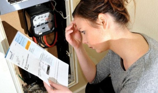 Evdə elektrik enerjisinə görə artıq ödənişi necə azaltmaq olar?