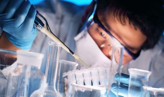 “BioNTech”-un qurucusudan milyon dollarlıq sövdələşmə