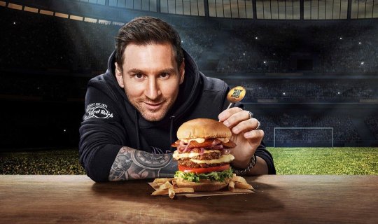 Məşhur restoranlar şəbəkəsi menyuya Messi Burger əlavə edib