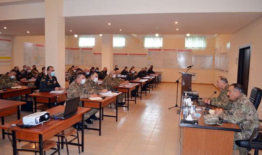 Kərim Vəliyev vəzifəli şəxslərə tapşırıqlar verdi