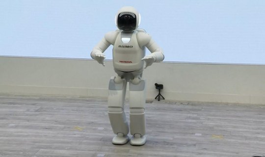 Məşhur robot təqaüdə çıxdı - VİDEO