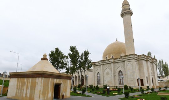 Din xadimləri ilə bağlı yeni komissiya yaradıldı