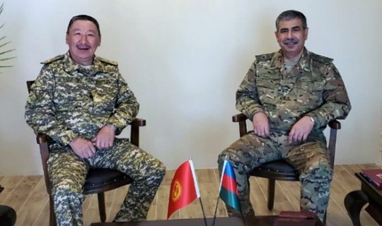 Zakir Həsənov Baktıbek Bekbolotovla görüşüb - FOTO