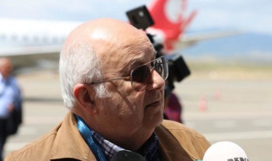 İsmayıl Seragəldin: \