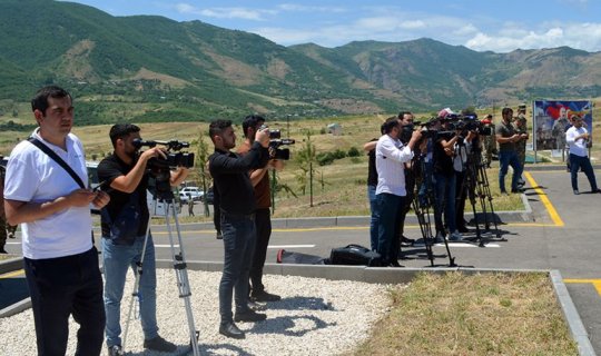 Silahlı Qüvvələr Günü münasibətilə mediaturlar təşkil edilib - VİDEO