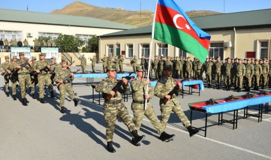 Azərbaycanda hərbi xidmətə növbəti çağırış başladı