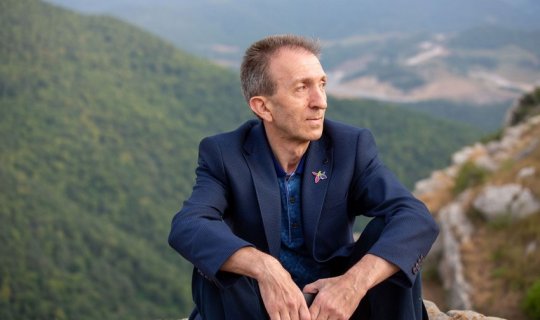 “La Gazette”: Azərbaycanlı professor 30 il sonra doğma şəhəri Şuşaya qayıdıb - VIDEO