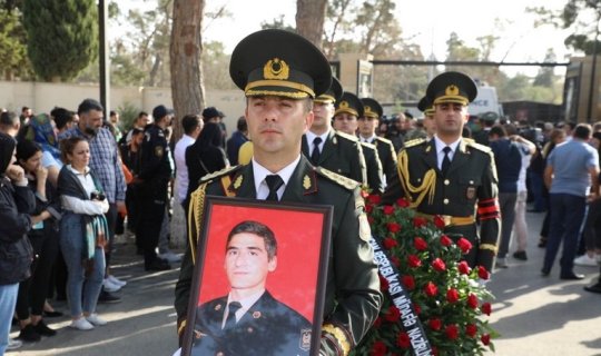 Uşaq evində böyümüş şəhid II Fəxri xiyabanda dəfn olunur - FOTO