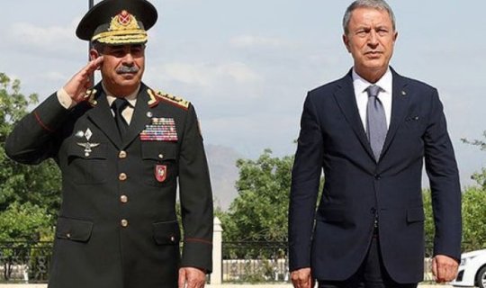 Zakir Həsənov və Hulusi Akar telefonla danışdı