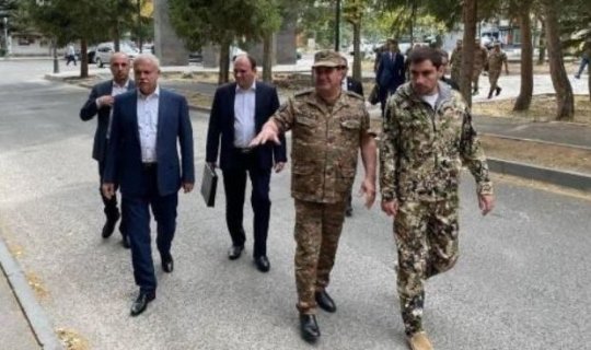 Zas Ermənistanın Azərbaycanla sərhəd bölgəsində olub